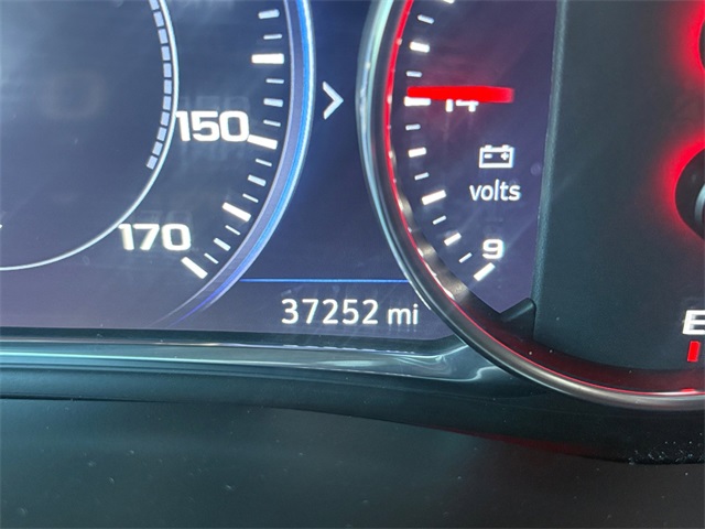 Used Car 2023 Chevrolet Traverse  Premier For Sale Under $40,000 In San Antonio, Texas