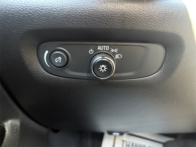 Used Car 2023 Chevrolet Traverse  Premier For Sale Under $40,000 In San Antonio, Texas