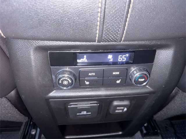 Used Car 2023 Chevrolet Traverse  Premier For Sale Under $40,000 In San Antonio, Texas