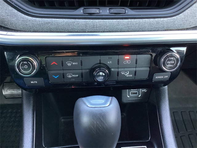 Used Car 2024 Jeep Compass  Latitude For Sale Under $25,000 In San Antonio, Texas