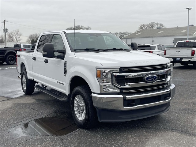2022 Ford F-250 Super Duty XLT Crew Cab 4WD