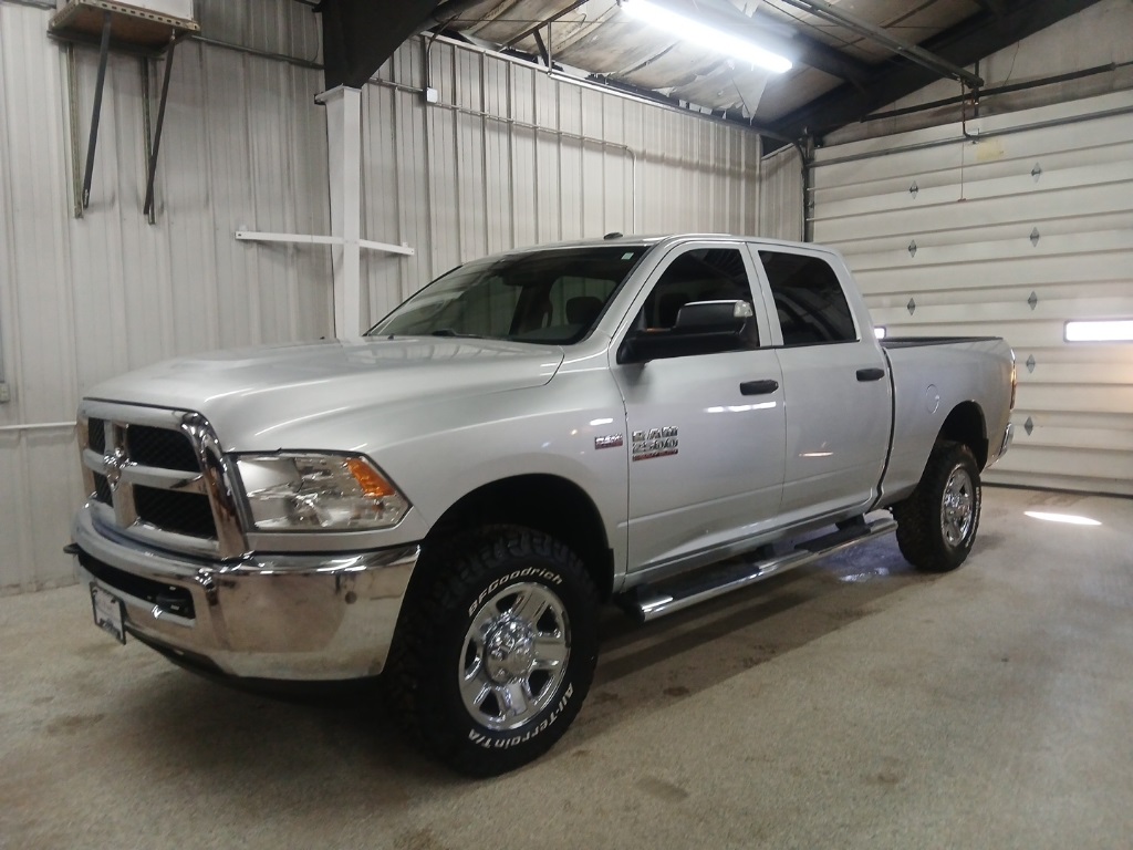 2016 RAM 2500 Tradesman Crew Cab 4WD