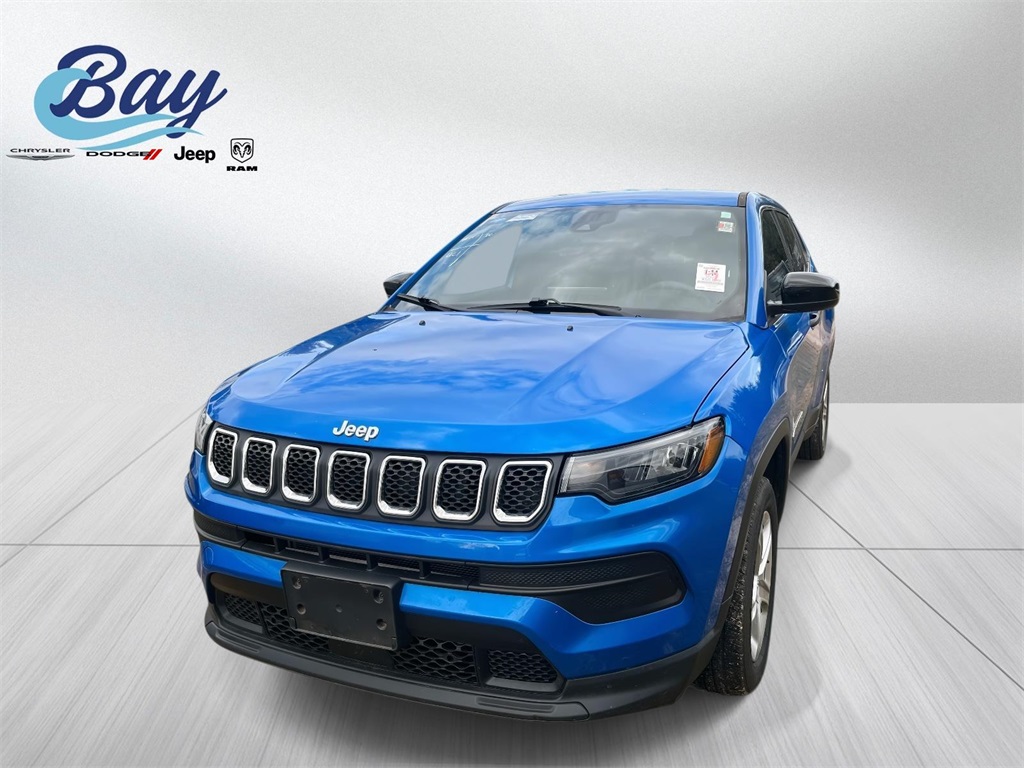 2023 Jeep Compass Sport's photo