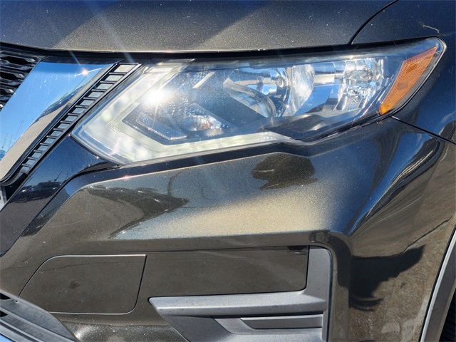 2017 Nissan Rogue SV Green at Baytown Hyundai