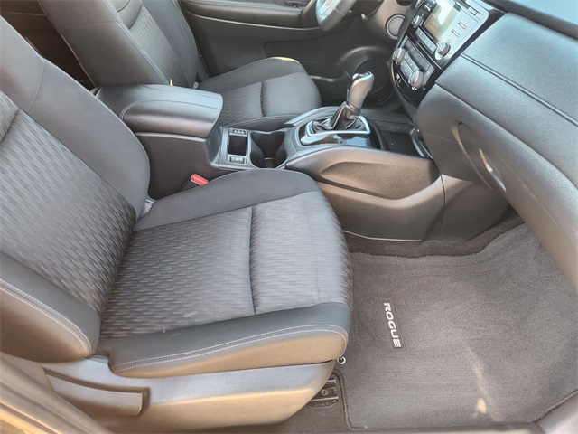 2017 Nissan Rogue SV Green at Baytown Hyundai