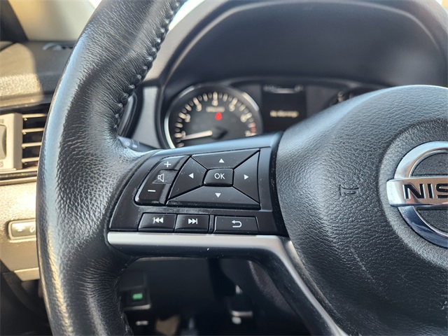 2017 Nissan Rogue SV Green at Baytown Hyundai