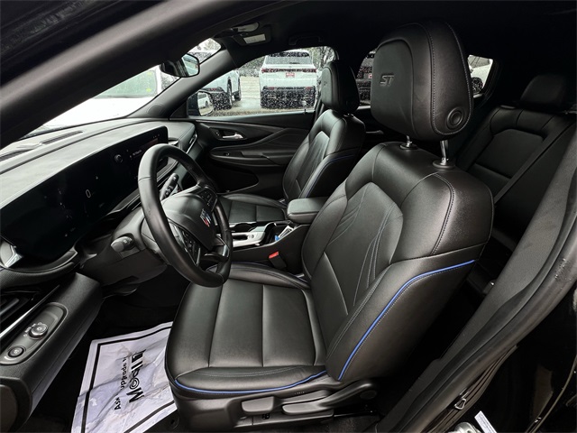 2025 Buick Envista Sport Touring Black at Community Toyota