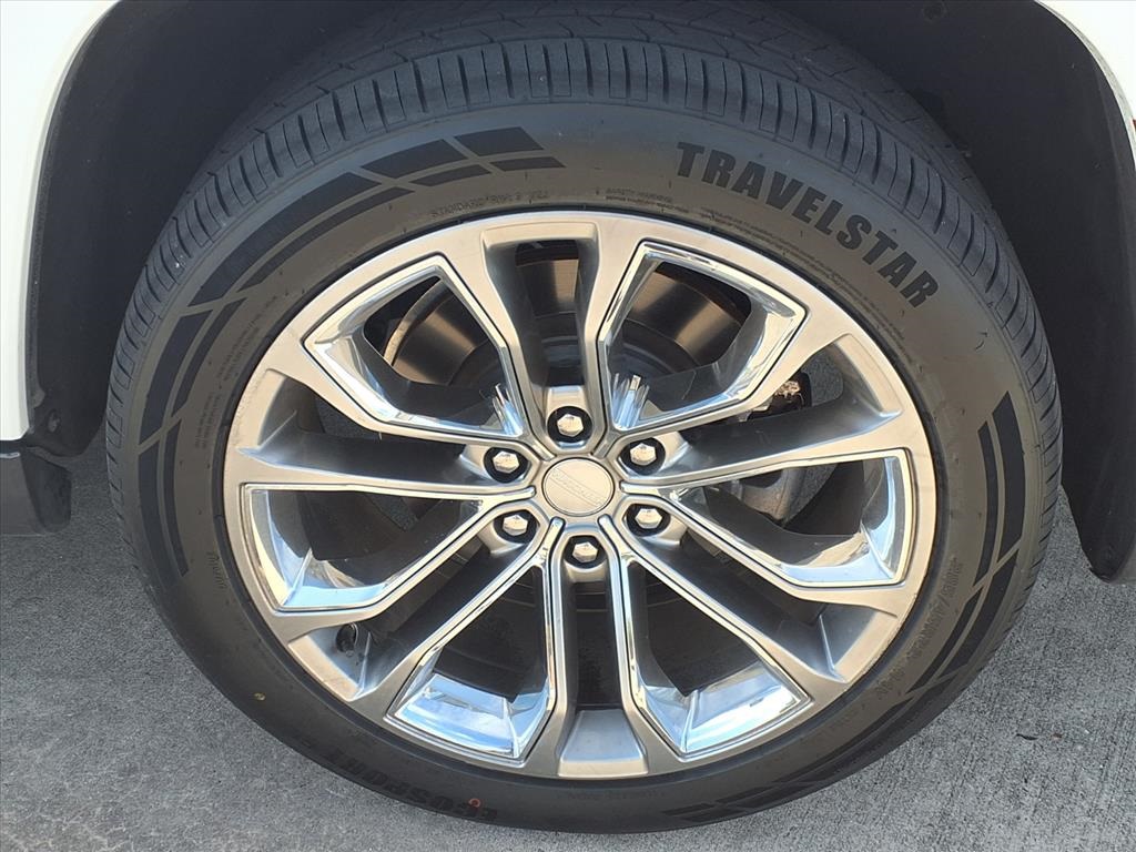 2022 Jeep Grand Wagoneer Series II White at Bayway Cadillac of The Woodlands