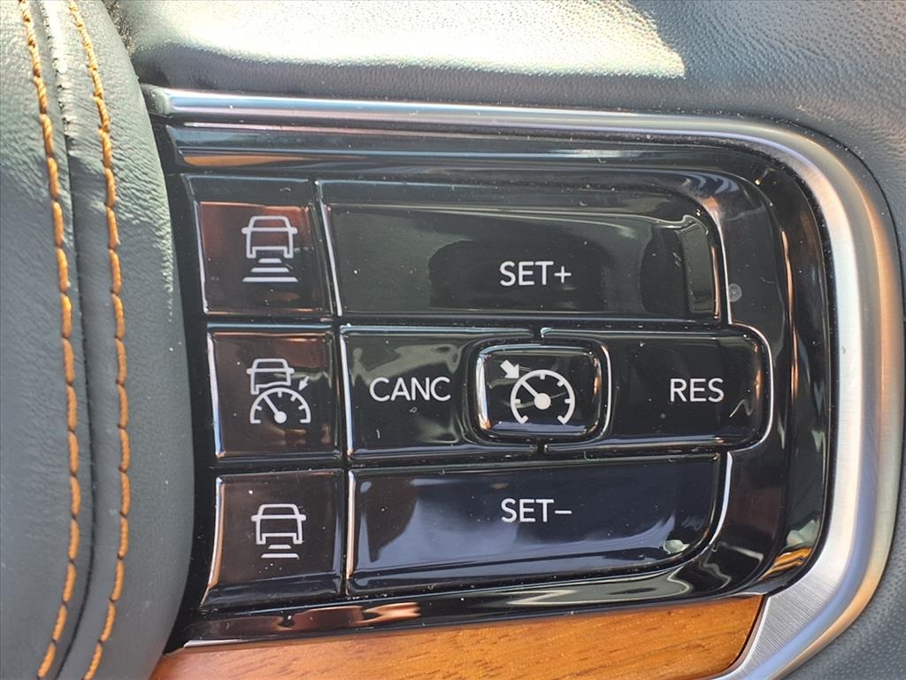 2022 Jeep Grand Wagoneer Series II White at Bayway Cadillac of The Woodlands