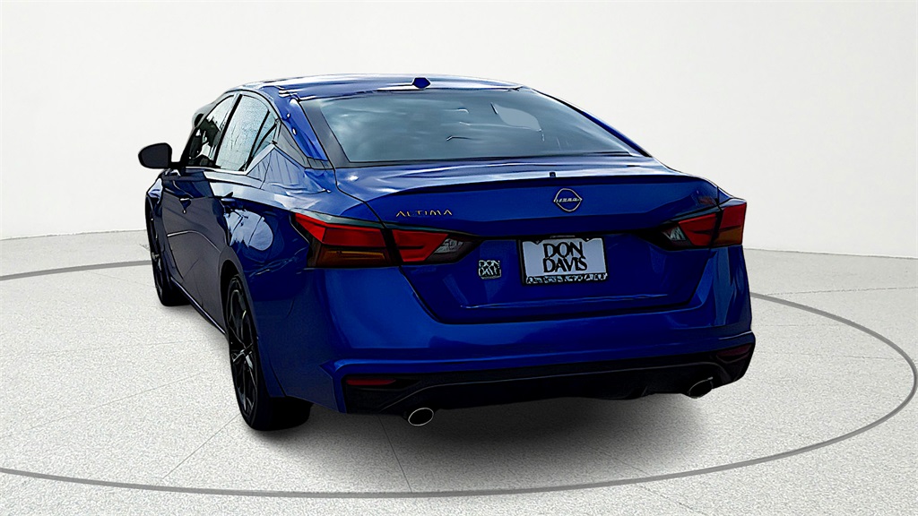 2025 Nissan Altima