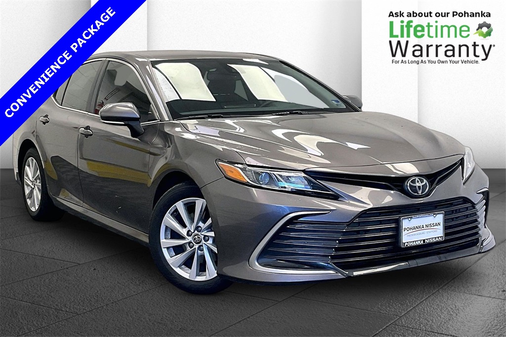 2022 Toyota Camry LE FWD
