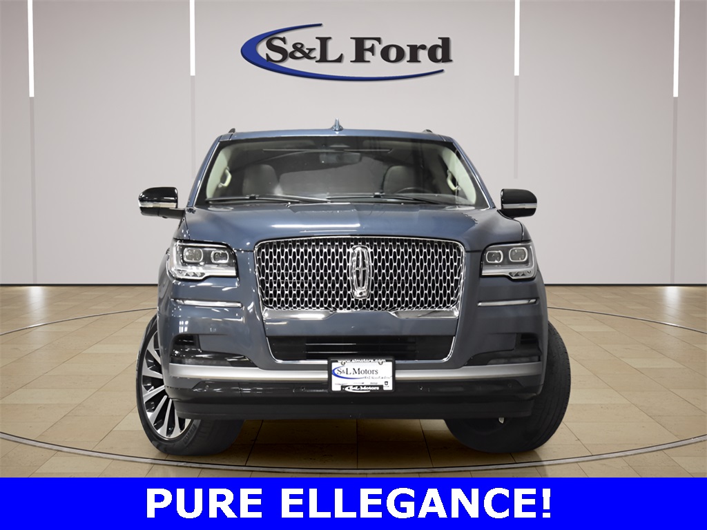 2023 Lincoln Navigator L Reserve 4WD
