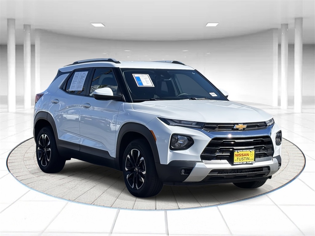 2023 Chevrolet Trailblazer LT photo 4