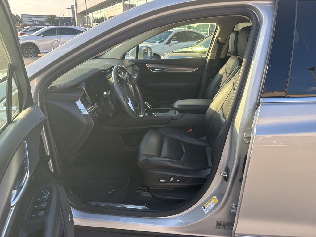 2019 Cadillac XT5 Luxury Silver at Bayway Cadillac Southwest