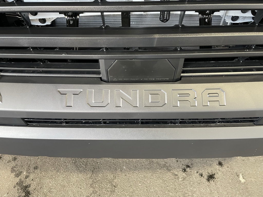Thumbnail: 2025 Toyota Tundra - 12