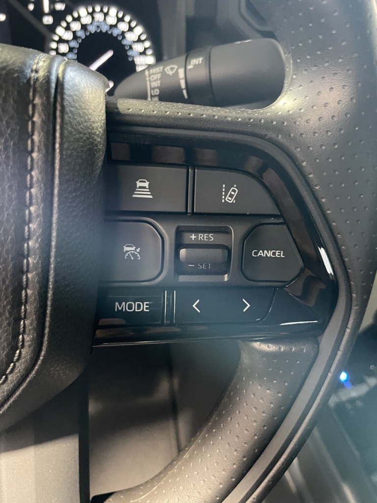 Thumbnail: 2025 Toyota Tundra - 31