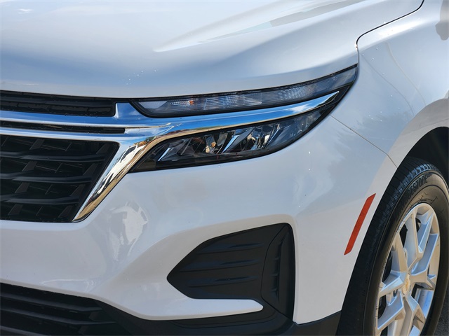 2022 Chevrolet Equinox LS - 8