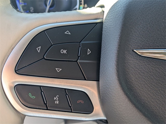 2018 Chrysler Pacifica Limited Silver at Superior Kia