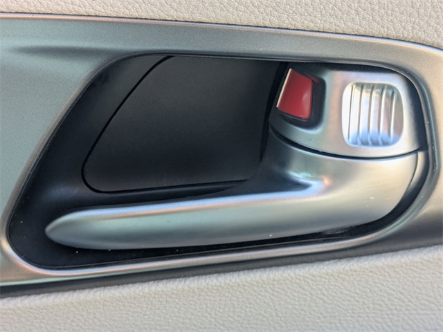 2018 Chrysler Pacifica Limited Silver at Superior Kia