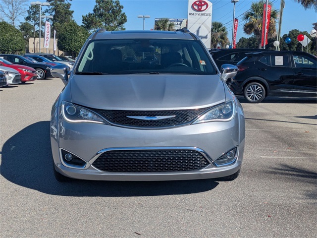 2018 Chrysler Pacifica Limited Silver at Superior Kia