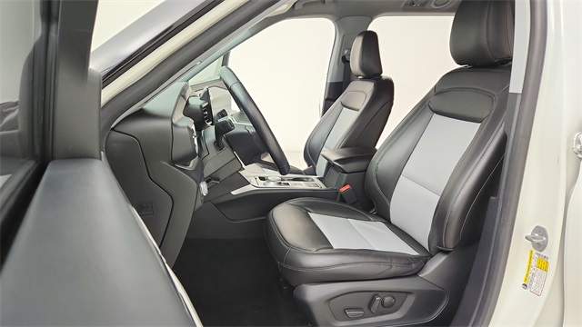 2022 Ford Explorer XLT White at Tom Peacock Cadillac