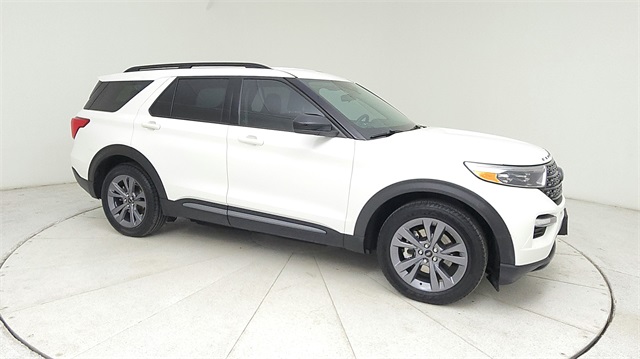 2022 Ford Explorer XLT White at Tom Peacock Cadillac