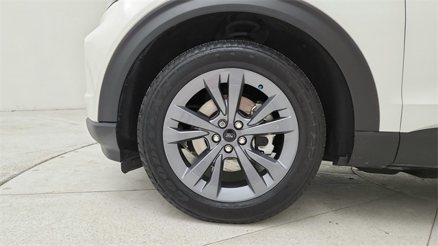 2022 Ford Explorer XLT White at Tom Peacock Cadillac