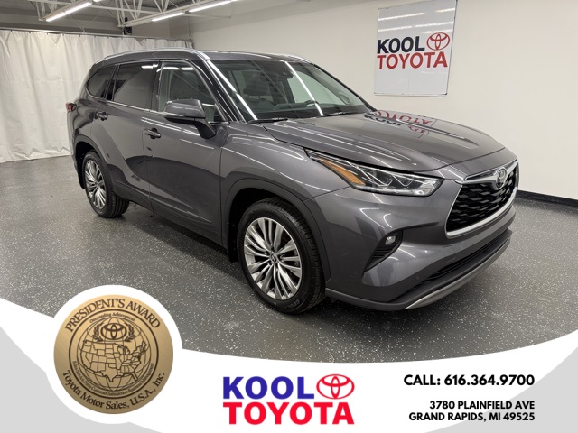 2022 Toyota Highlander Platinum AWD