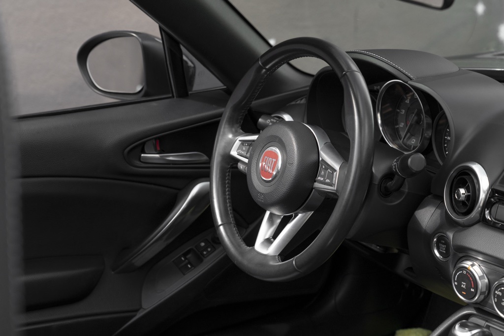2018 Fiat 124 Spider Lusso - Photo 30