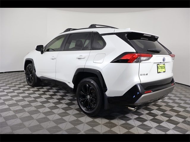 2023 Toyota RAV4 Hybrid SE photo 2