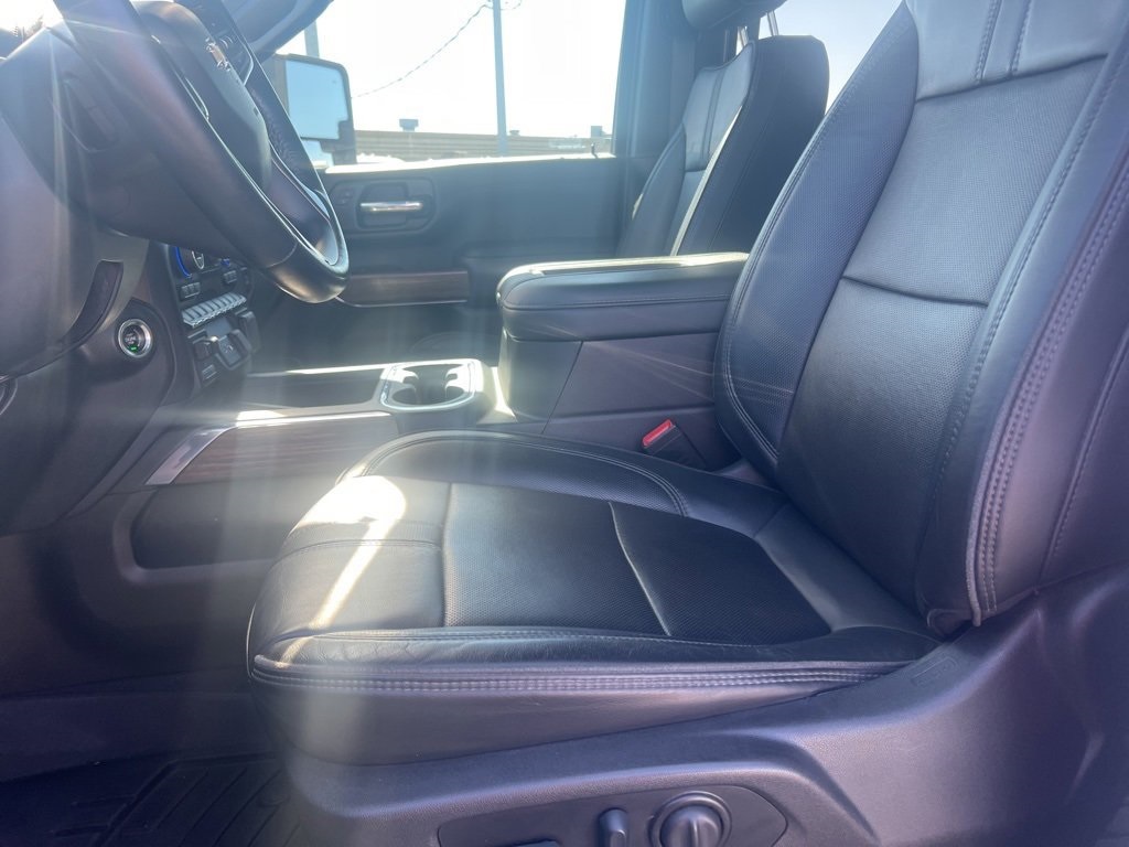 Used Car 2022 Chevrolet Silverado 3500hd  High Country For Sale Under $60,000 In Floresville, Texas