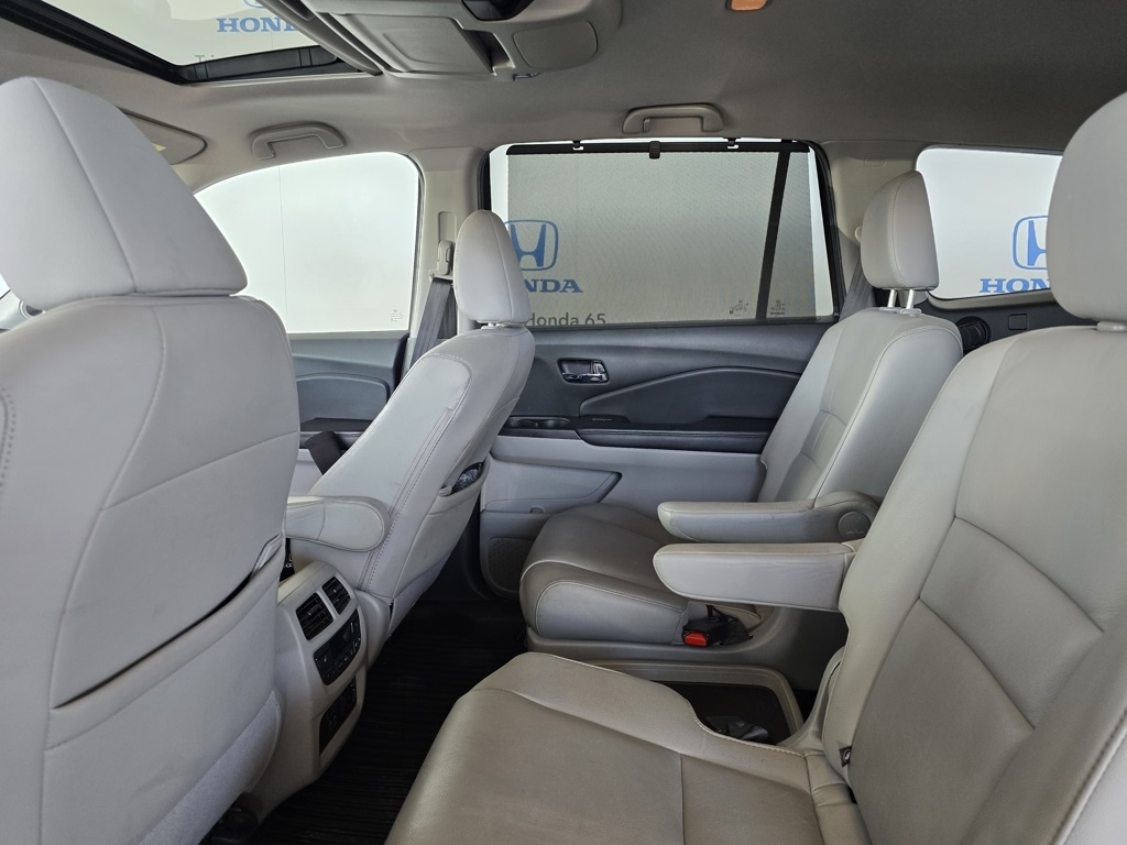 Thumbnail: 2021 Honda Pilot - 18