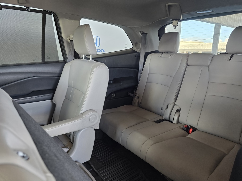 Thumbnail: 2021 Honda Pilot - 22