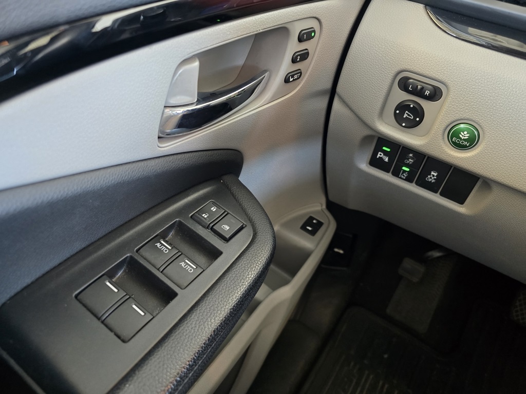 Thumbnail: 2021 Honda Pilot - 29