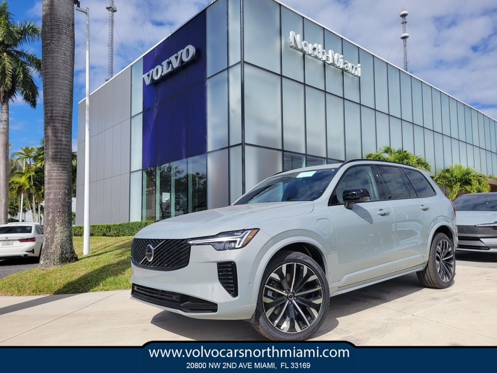 2026 Volvo XC90 Plug-In Hybrid T8 Ultra