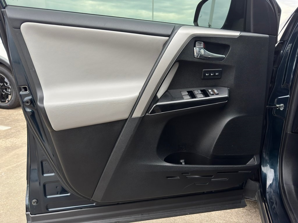 2018 Toyota RAV4 Limited  at Community Toyota