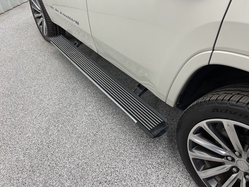 2022 Jeep Grand Wagoneer Series II White at DeMontrond Auto Country