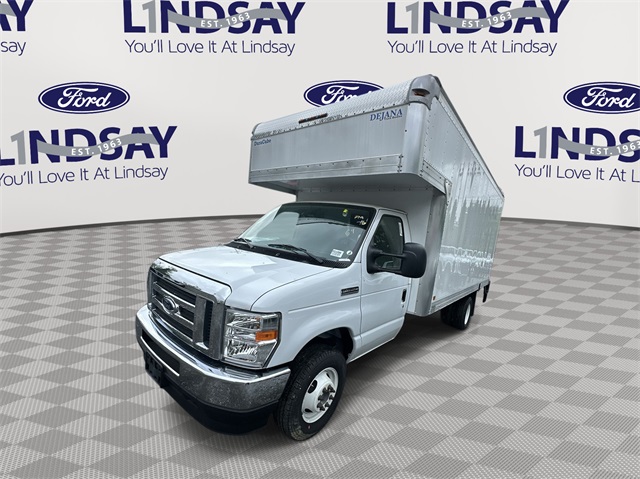 2024 Ford E-350SD Base
