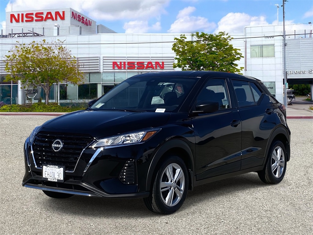 2025 Nissan Kicks Play S