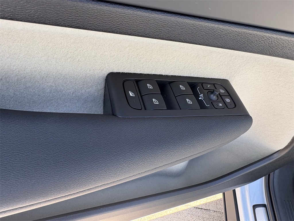 2026 Volvo XC40 B5 AWD PLUS White at Ultimate Motorsports