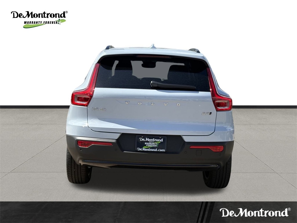 2026 Volvo XC40 B5 AWD PLUS White at Ultimate Motorsports