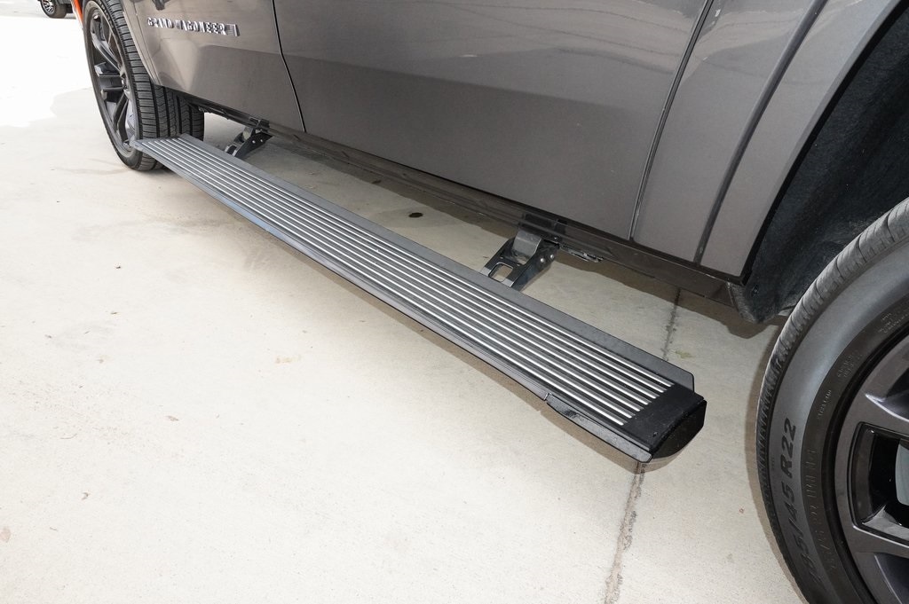 Used Car 2023 Jeep Grand Wagoneer L  Series Iii For Sale Under $70,000 In Weatherford, Texas