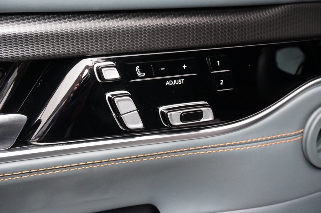 Used Car 2023 Jeep Grand Wagoneer L  Series Iii For Sale Under $70,000 In Weatherford, Texas