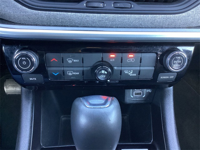 Used Car 2024 Jeep Compass  Latitude For Sale Under $20,000 In San Antonio, Texas