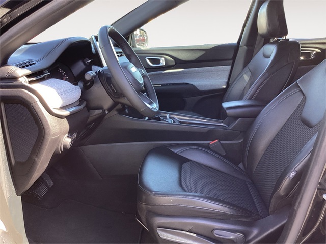 Used Car 2024 Jeep Compass  Latitude For Sale Under $20,000 In San Antonio, Texas