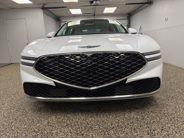 2025 Genesis G90 3.5T photo 2