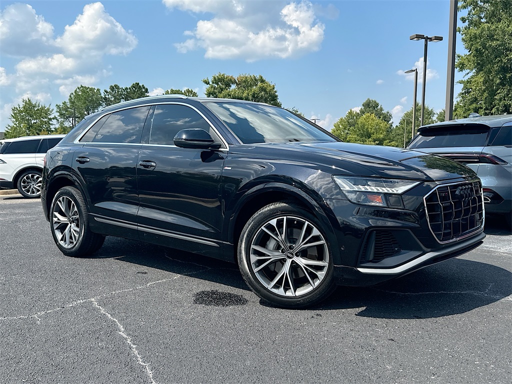 2021 Audi Q8 55 Premium Plus