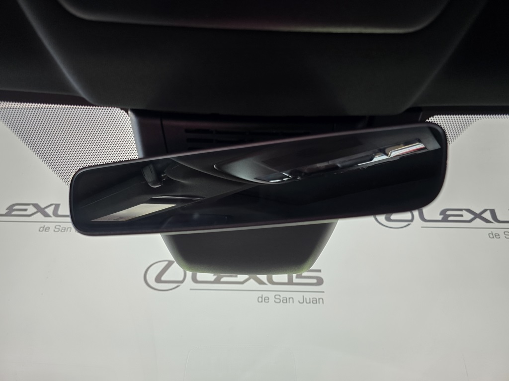 Thumbnail: 2025 Lexus UX - 20