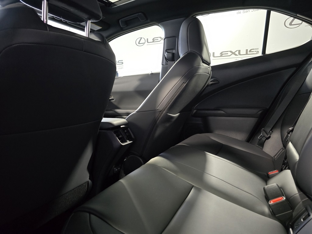 Thumbnail: 2025 Lexus UX - 26