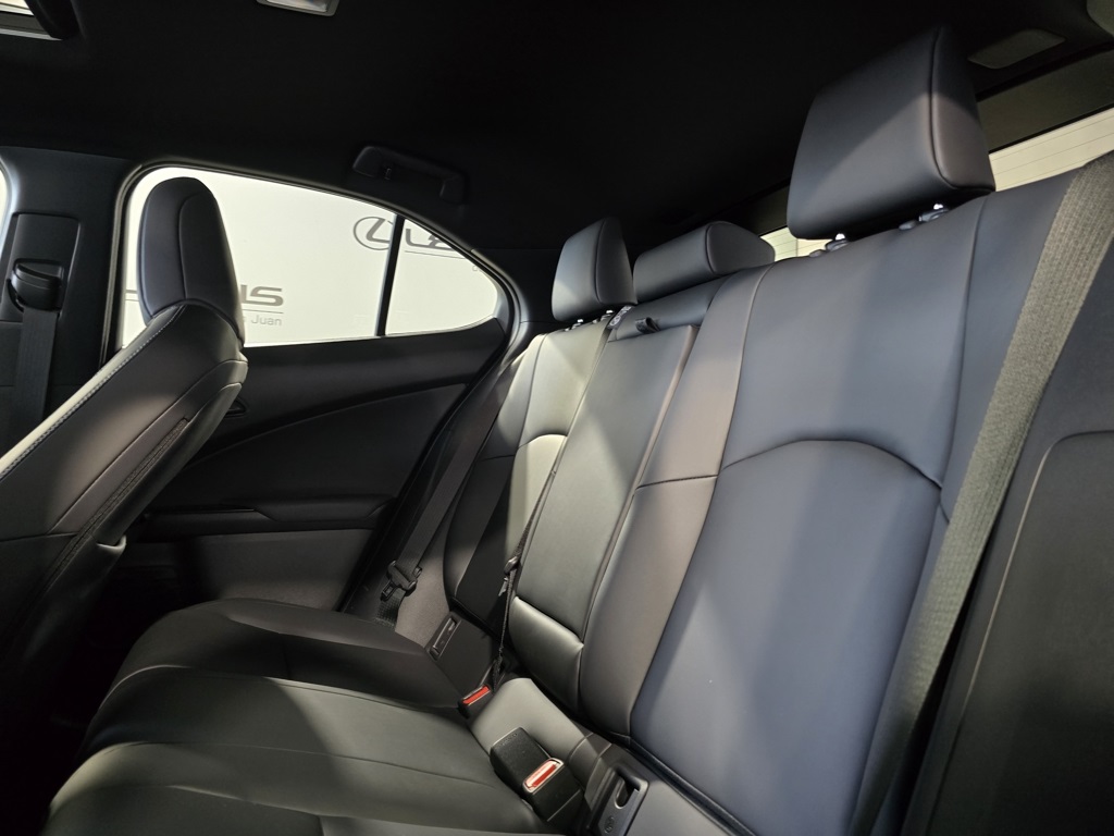Thumbnail: 2025 Lexus UX - 27
